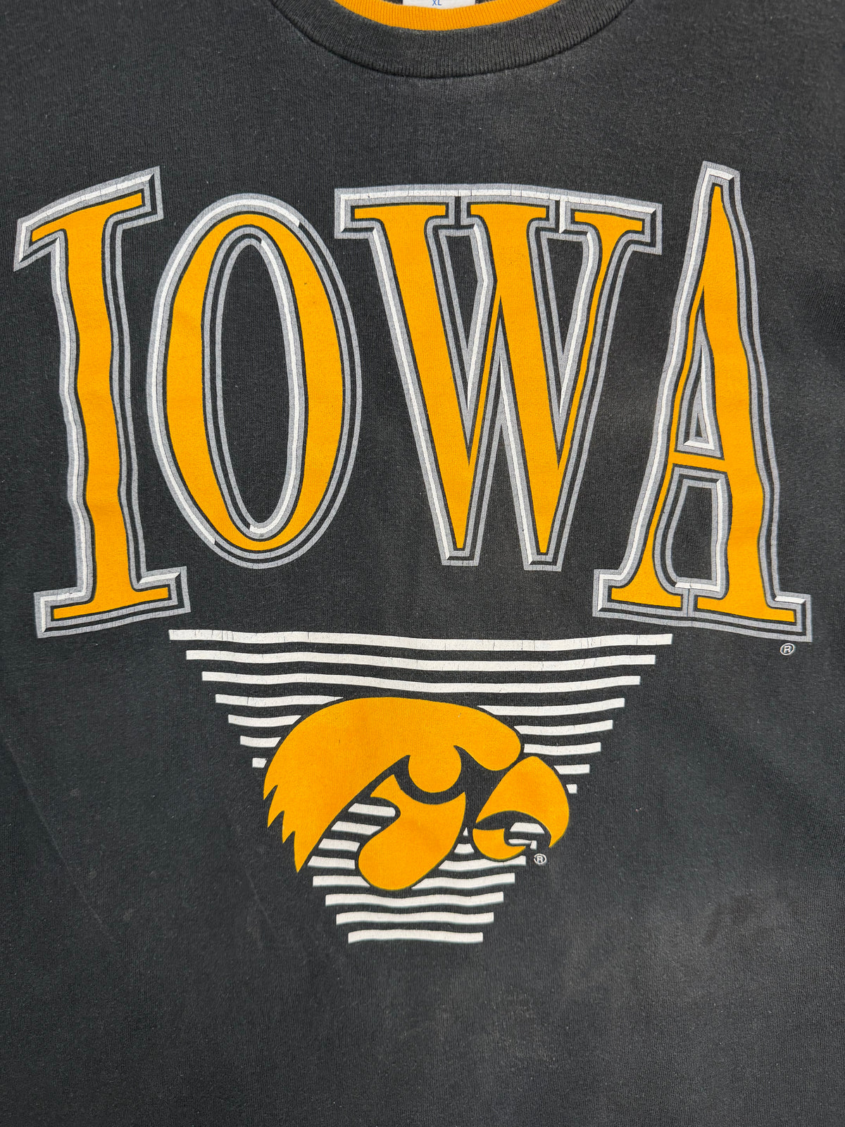 Vintage Iowa Hawkeyes Ringer Tshirt