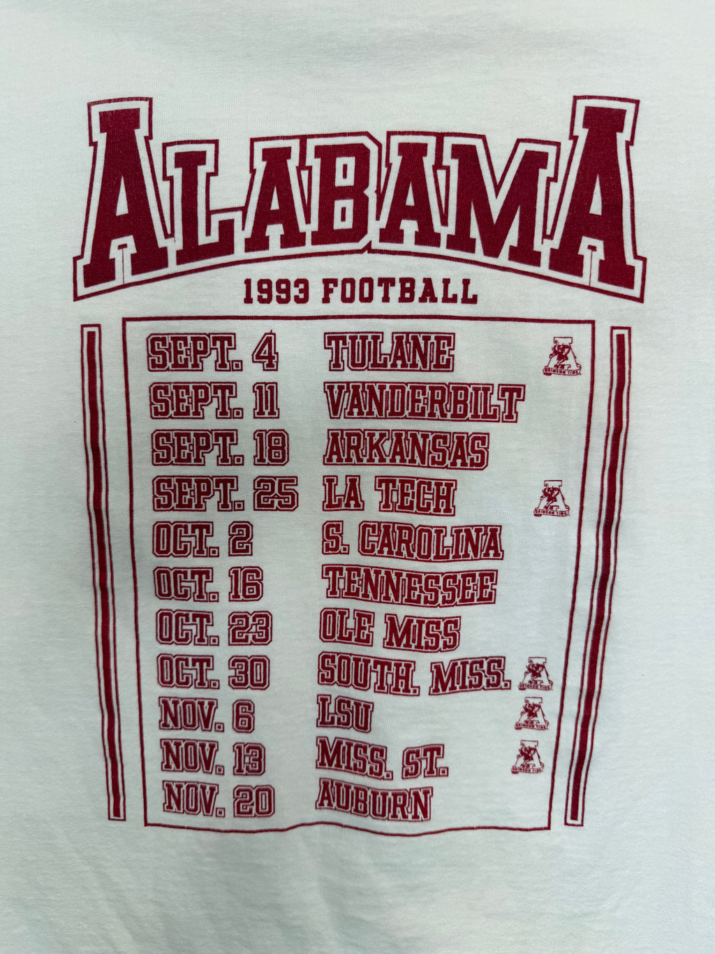 Vintage Alabama "Feeding Time" Tshirt