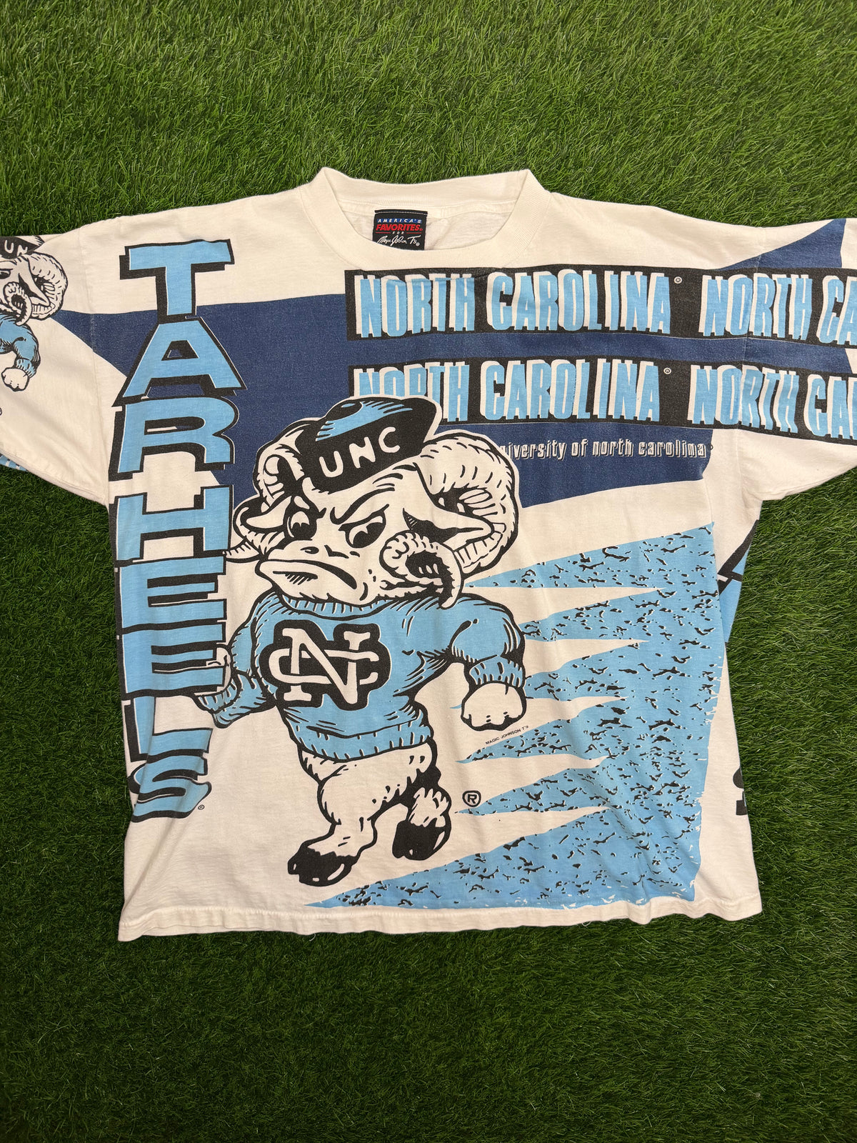 Vintage Magic Johnson Ts North Carolina Tarhells AOP Tshirt