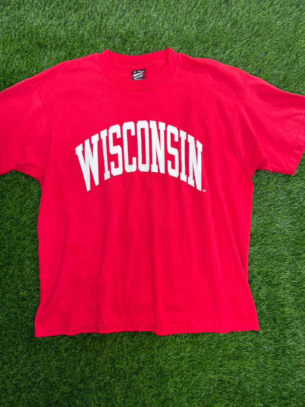 Vintage Wisconsin Badgers Spellout Tshirt