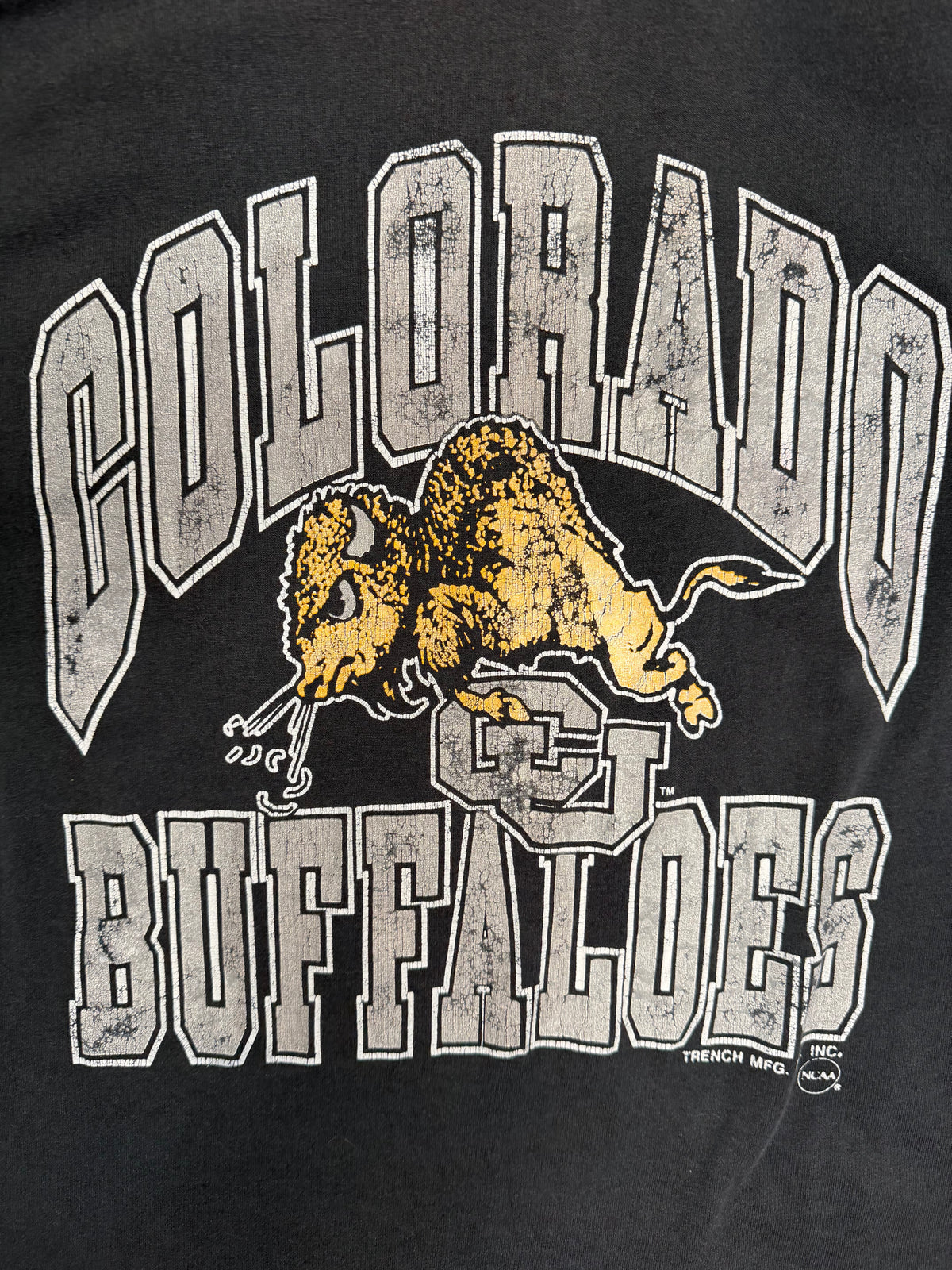 Vintage Trench Colorado Buffaloes Tshirt