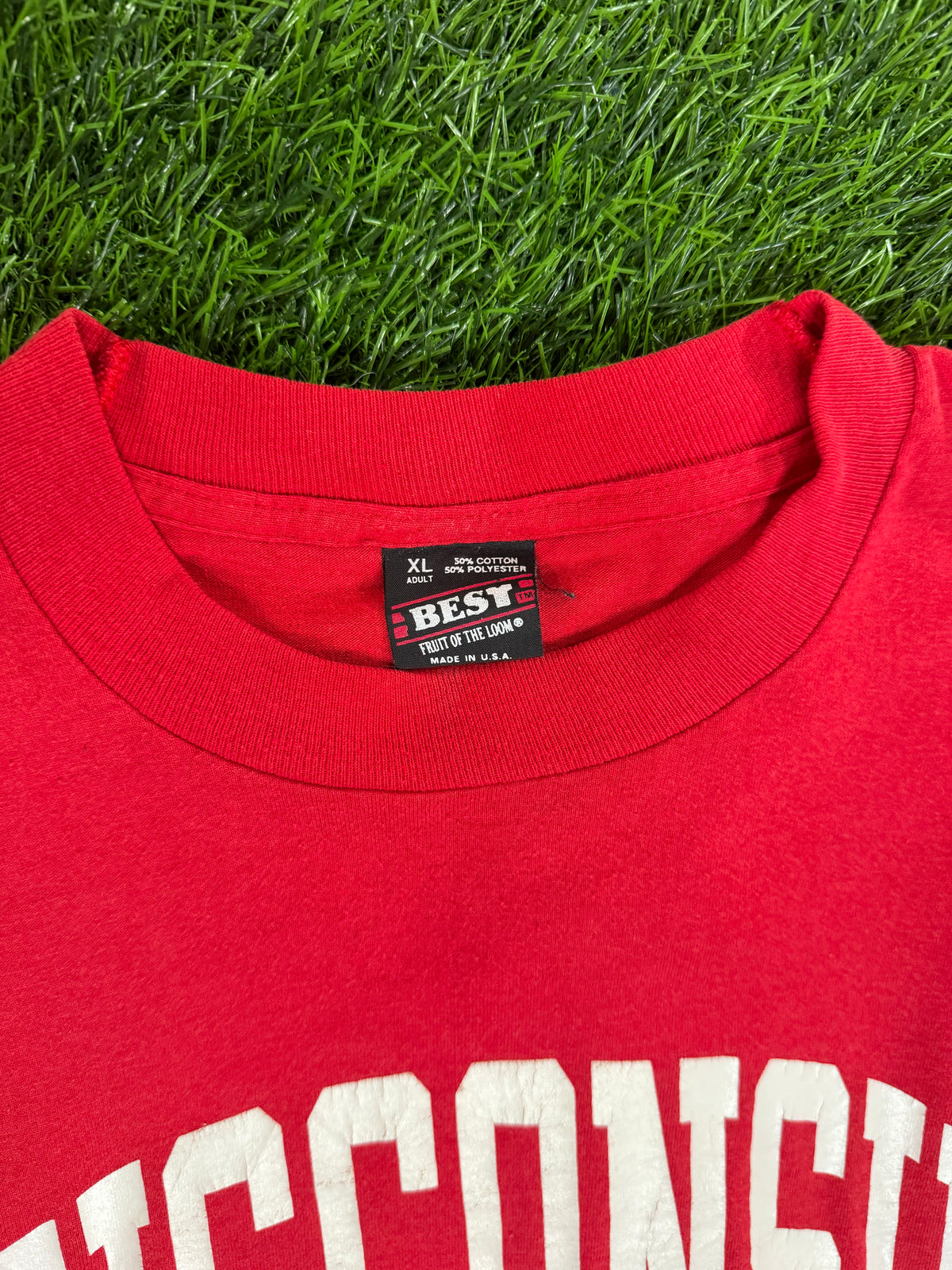 Vintage Wisconsin Badgers Spellout Tshirt